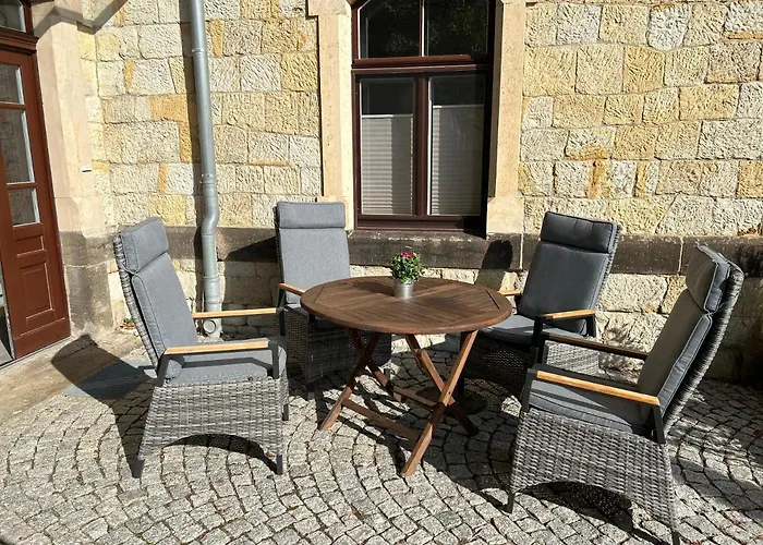 Schlosspark Apartment I 80Qm I 3 Betten I Bei Dresden