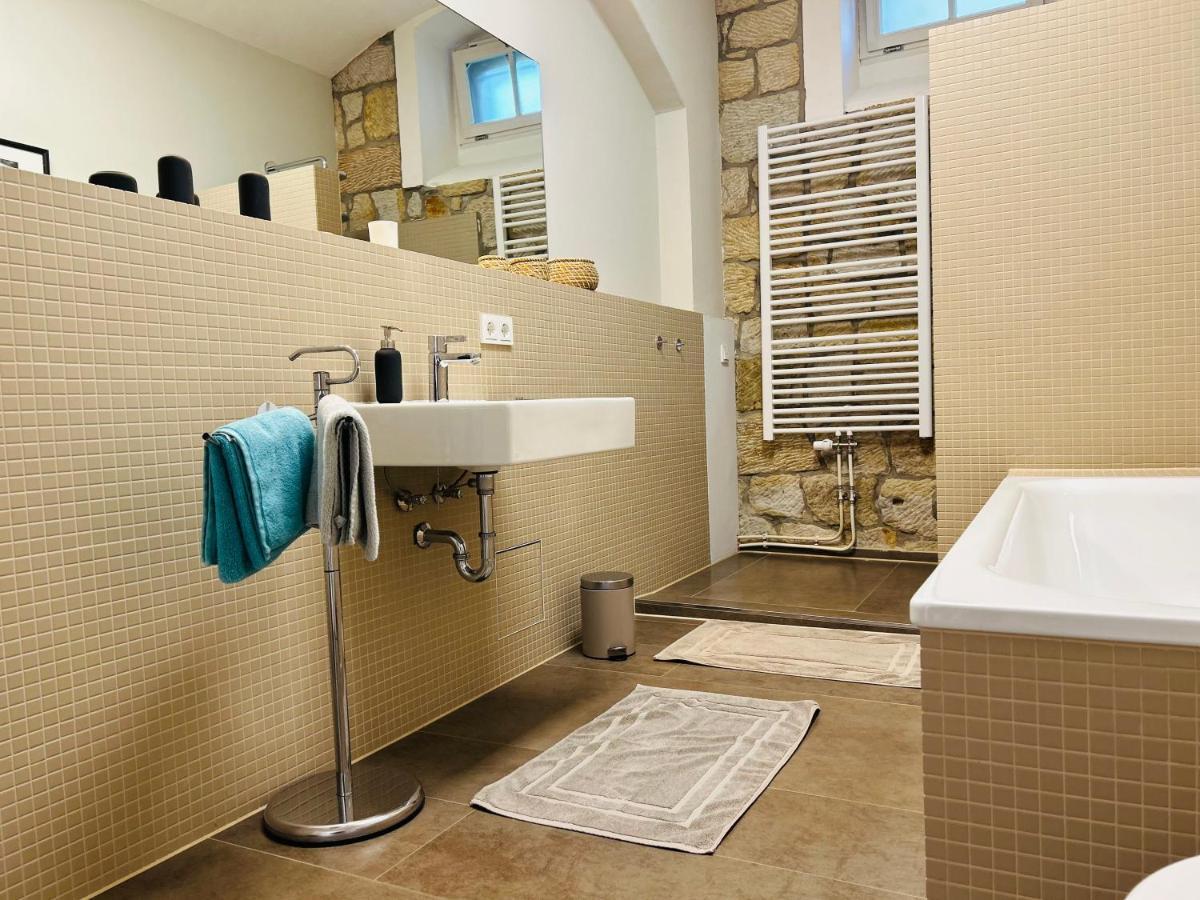 Schlosspark I 80qm I 3 Betten I Bei Dresden Appartement
